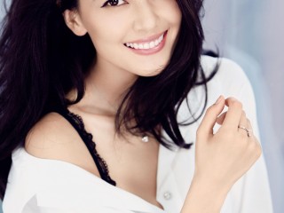 最火女明星前五名(最火女明星前五名图片)