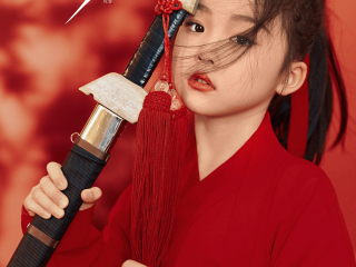 ai生成美女图片用什么软件,AI免费生成红衣女侠写真