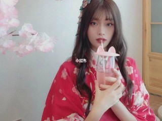 主播从茶言茶语女主播开始(主播从茶言茶语女主播开始变美)