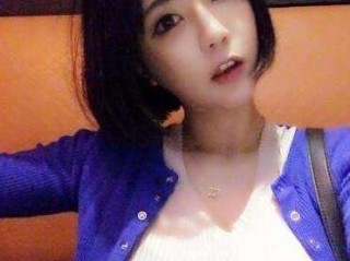 美女主播自爆小时候棍棒教育,美女主播自爆