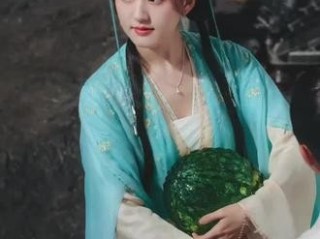 包含AI人衣替换赵露思被C的词条