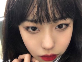 热门网红头像图片女(热门网红头像图片女丑)
