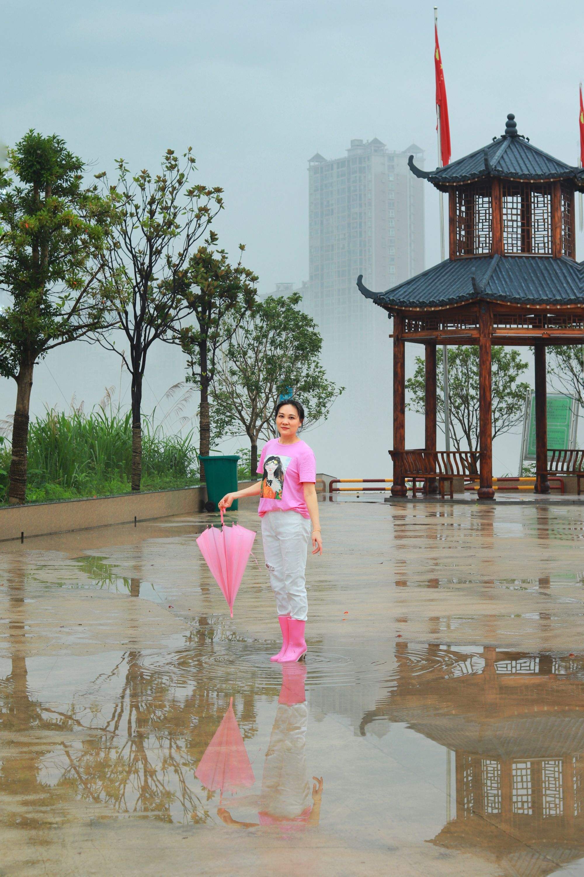 抖音在线看微风伴着细雨的视频,抖音在线看微风伴着细雨