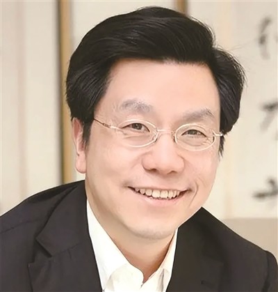 李开复首度公开新款AI大模型 万知,李开复首度公开新款AI大模型