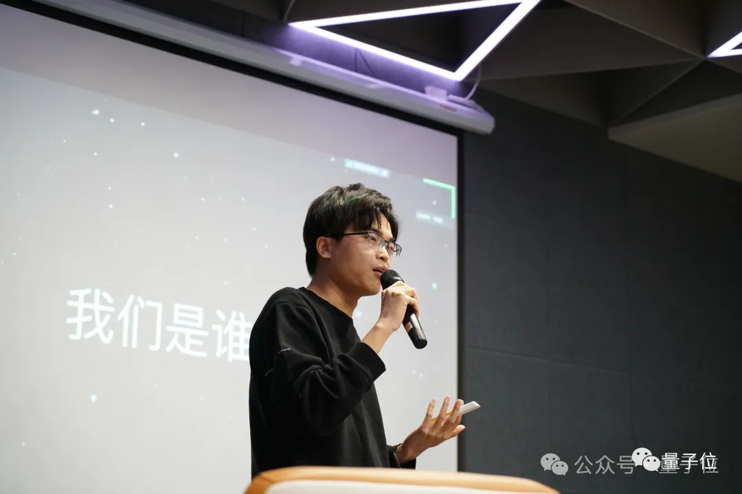 kimi是谁发明的,KIMI人工智能是哪个公司的