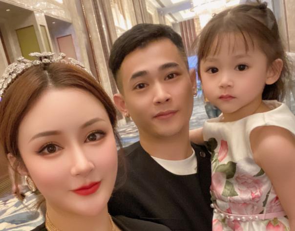 网红吴迪老婆文静(吴迪老婆文静之前是干什么的)