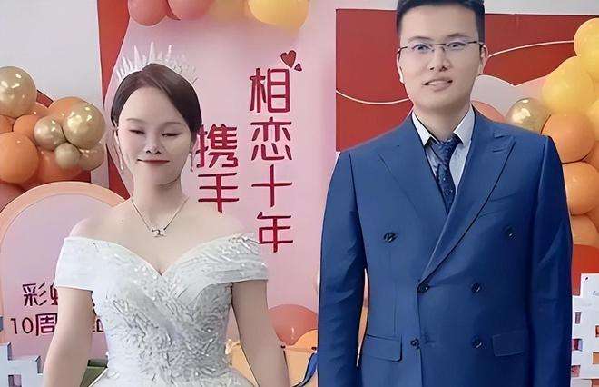 网红彩虹夫妇三胎,网红彩虹夫妇