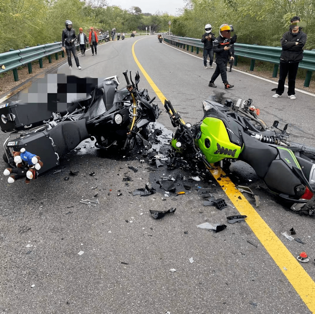 网红女骑手车祸身亡,网红女骑手车祸身亡视频